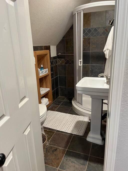 Adorable 1 Bedroom With Pool, And Horse Arena Oakdale Kültér fotó